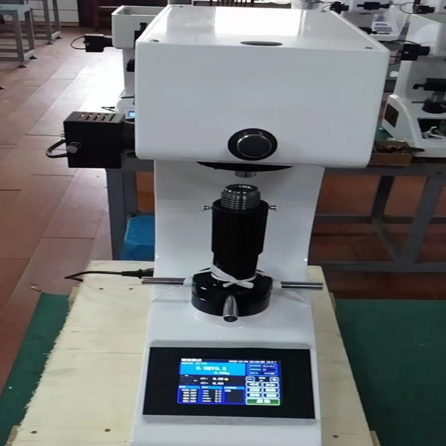 自动转塔数显维氏硬度计YQVSX-30Z库号：M309820