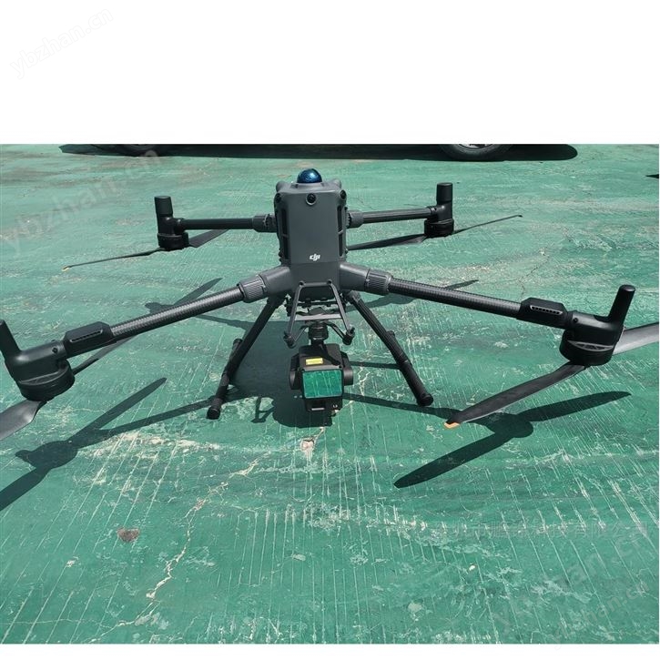 大疆Matrice 400无人机挂载热成像+喊话器