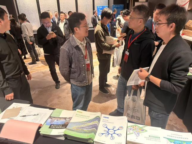 安科瑞亮相中国电工技术学会工业与建筑应用电气专业委员会2025年学术年会