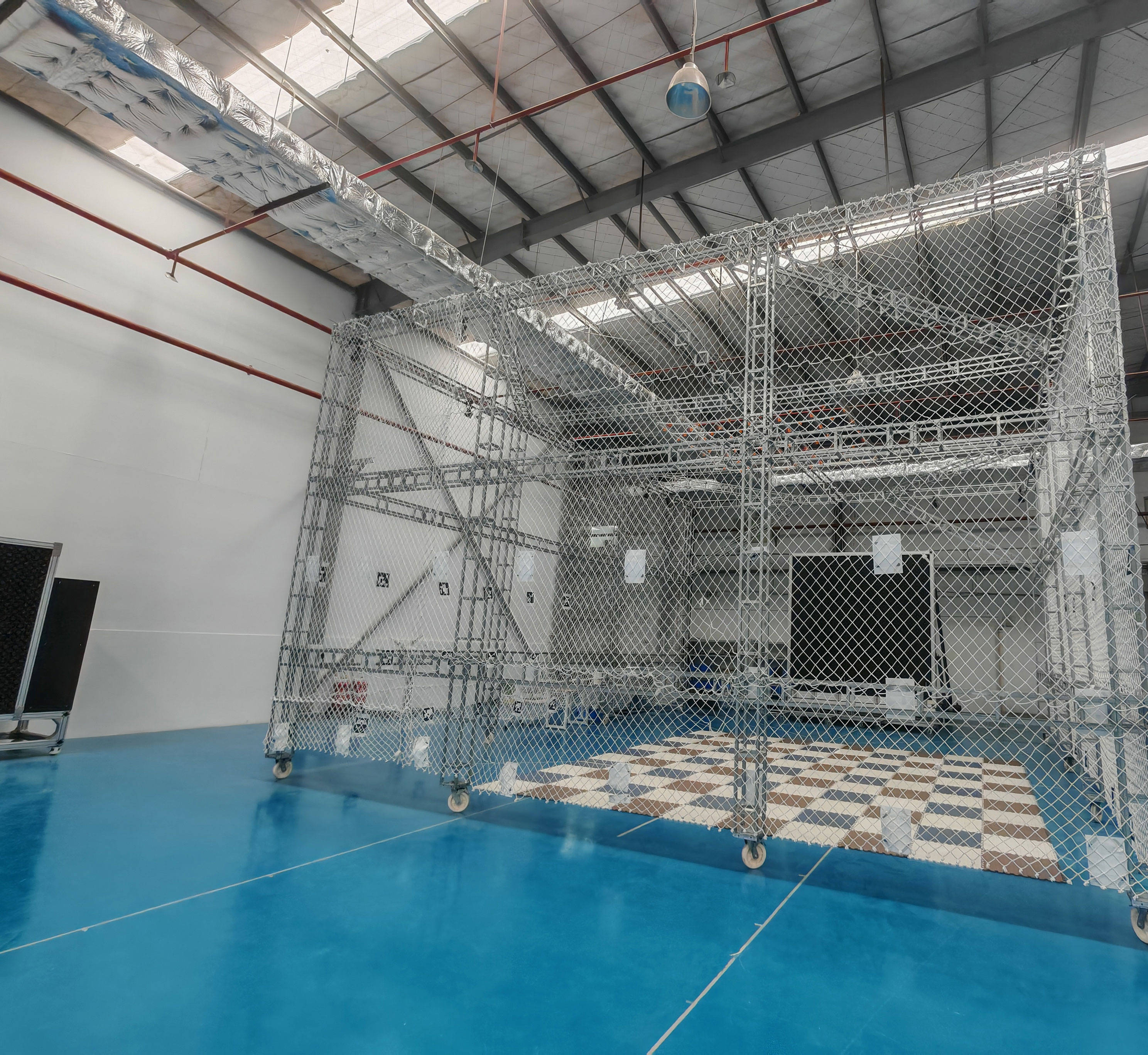 深度解析：無人機(jī)抗風(fēng)測試裝置與春運(yùn)高速實(shí)戰(zhàn)執(zhí)勤的核心關(guān)聯(lián)