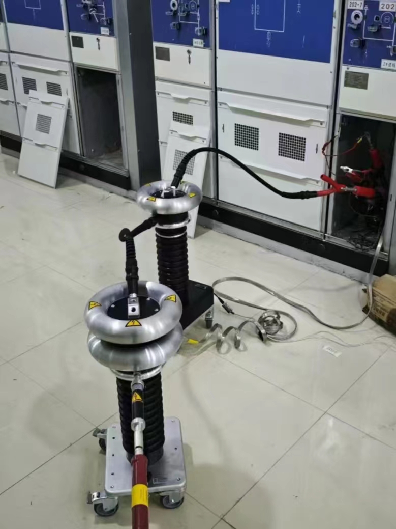 HVA40-5電纜超低頻測(cè)試系統(tǒng)對(duì)新建小區(qū)電纜做耐壓/介損/局放三合一測(cè)試！